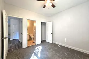 718 N Evelyn Pl NW, Atlanta, GA 30318 - Photo 12
