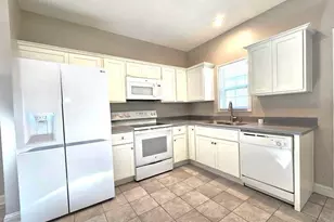 718 N Evelyn Pl NW, Atlanta, GA 30318 - Photo 4