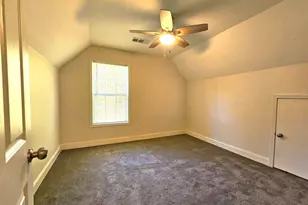 718 N Evelyn Pl NW, Atlanta, GA 30318 - Photo 12