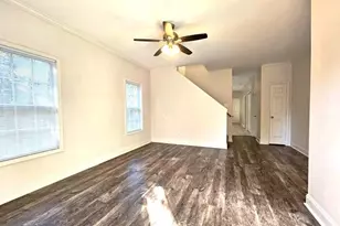 718 N Evelyn Pl NW, Atlanta, GA 30318 - Photo 2