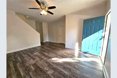 718 N Evelyn Place NW, Atlanta, GA 30318 - Photo 2
