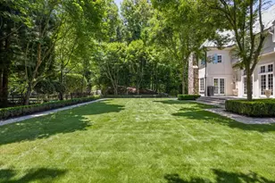 2485 W Wesley Rd NW, Atlanta, GA 30327 - Photo 8