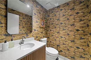 2575 Peachtree Rd NE, Atlanta, GA 30305 - Photo 14