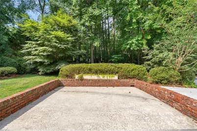 2608 Hawthorne Drive NE, Atlanta, GA 30345 - Photo 42