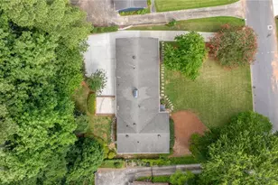 2608 Hawthorne Dr NE, Atlanta, GA 30345 - Photo 48