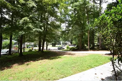 2654 Crystal Court, Lawrenceville, GA 30044 - Photo 10