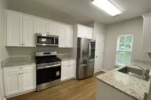 677 Kenridge Dr, Suwanee, GA 30024 - Photo 14