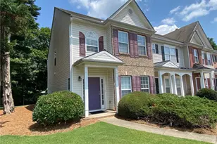 677 Kenridge Dr, Suwanee, GA 30024 - Photo 1