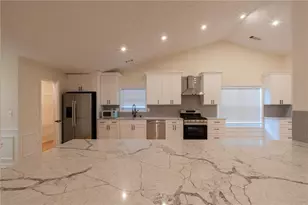 3554 Dunbar Ln, Suwanee, GA 30024 - Photo 22