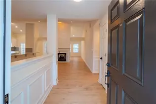 3554 Dunbar Ln, Suwanee, GA 30024 - Photo 6