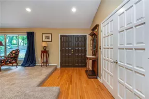 2805 Burtz Dr, Marietta, GA 30068 - Photo 8
