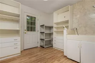 2805 Burtz Dr, Marietta, GA 30068 - Photo 30