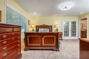 2805 Burtz Dr, Marietta, GA 30068 - Photo 42