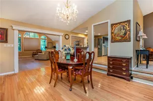 2805 Burtz Dr, Marietta, GA 30068 - Photo 22
