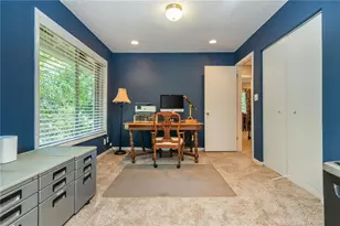 2805 Burtz Dr, Marietta, GA 30068 - Photo 14