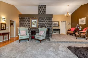 2805 Burtz Dr, Marietta, GA 30068 - Photo 16