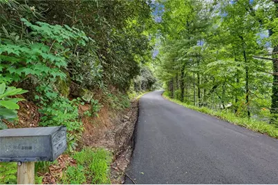 574 Bachelors Button Drive, Clayton, GA 30525 - Photo 20