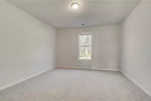 514 Bartlett Pear Ln, Loganville, GA 30052 - Photo 8