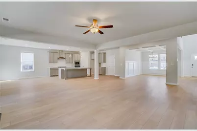 514 Bartlett Pear Lane, Loganville, GA 30052 - Photo 10