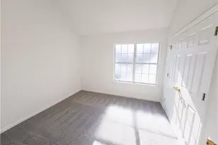 6423 Phillips Ct, Lithonia, GA 30058 - Photo 10