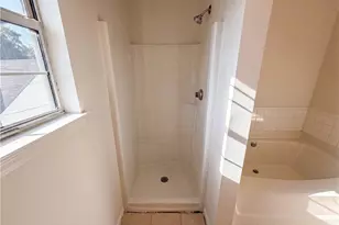 6423 Phillips Ct, Lithonia, GA 30058 - Photo 16