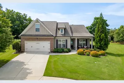 820 Lakeview Bend Circle, Jefferson, GA 30549 - Photo 2