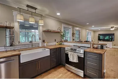 2217 Meadows Road, Newborn, GA 30056 - Photo 14