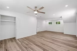 9210 Martin Rd, Roswell, GA 30076 - Photo 22