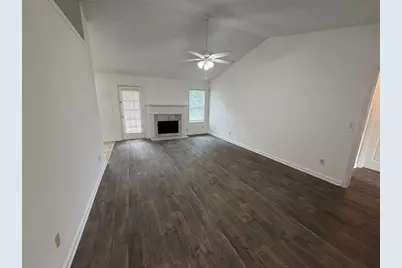 1613 Fort Perry Way, Dacula, GA 30019 - Photo 2