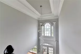 2241 Hunters Green Dr, Lawrenceville, GA 30043 - Photo 4