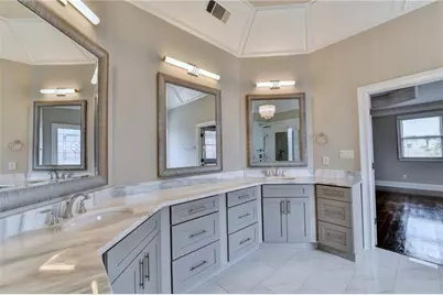2241 Hunters Green Drive, Lawrenceville, GA 30043 - Photo 34
