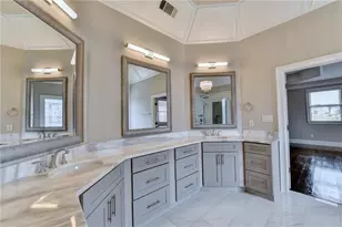2241 Hunters Green Dr, Lawrenceville, GA 30043 - Photo 34