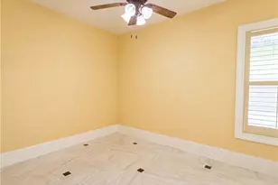332 Warwick Pl, McDonough, GA 30253 - Photo 4