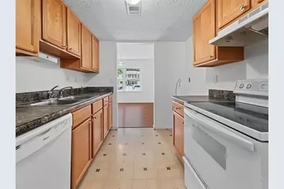 6437 Meadow Rue Drive, Peachtree Corners, GA 30092 - Photo 8