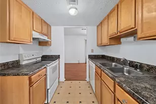 6437 Meadow Rue Dr, Peachtree Corners, GA 30092 - Photo 6