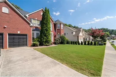 2989 Heritage Oaks Circle, Dacula, GA 30019 - Photo 4