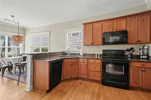 2691 Eisenhower Ave, Bogart, GA 30622 - Photo 8