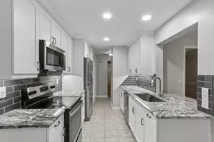 21 Brittany Way NE, Atlanta, GA 30324 - Photo 8