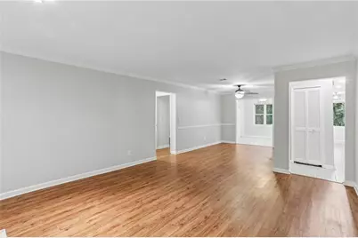 21 Brittany Way NE, Atlanta, GA 30324 - Photo 10