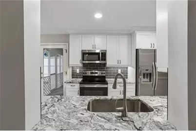 21 Brittany Way NE, Atlanta, GA 30324 - Photo 14