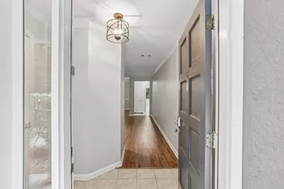 21 Brittany Way NE, Atlanta, GA 30324 - Photo 2
