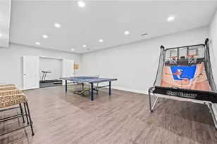 237 Belle Ln, Atlanta, GA 30328 - Photo 32