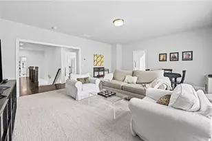 237 Belle Ln, Atlanta, GA 30328 - Photo 16