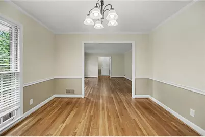 4725 Kitty Hawk Place, Atlanta, GA 30342 - Photo 6