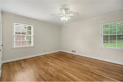 4725 Kitty Hawk Place, Atlanta, GA 30342 - Photo 18