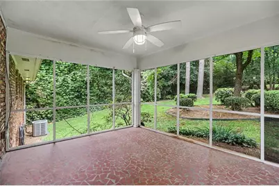 4725 Kitty Hawk Place, Atlanta, GA 30342 - Photo 24
