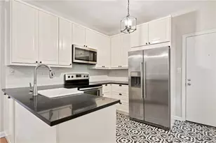 430 Lindbergh Dr NE, Atlanta, GA 30305 - Photo 8