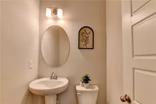 1815 Hislop Ln, Atlanta, GA 30345 - Photo 18