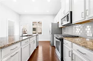 1815 Hislop Ln, Atlanta, GA 30345 - Photo 14