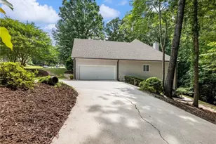 4857 Netherlands Pl, Flowery Branch, GA 30542 - Photo 24